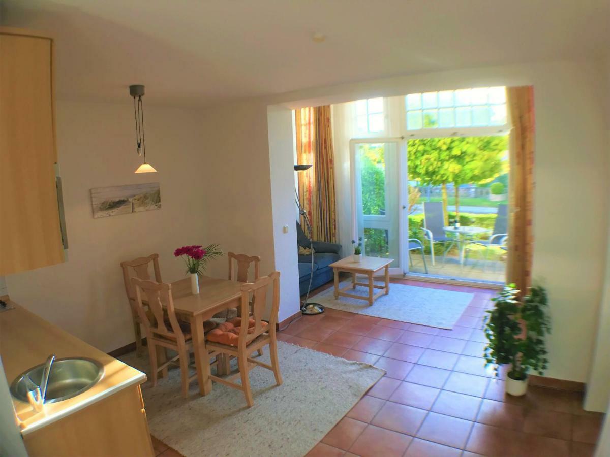 Ferienwohnung La Mer Kuehlungsborn Ngoại thất bức ảnh